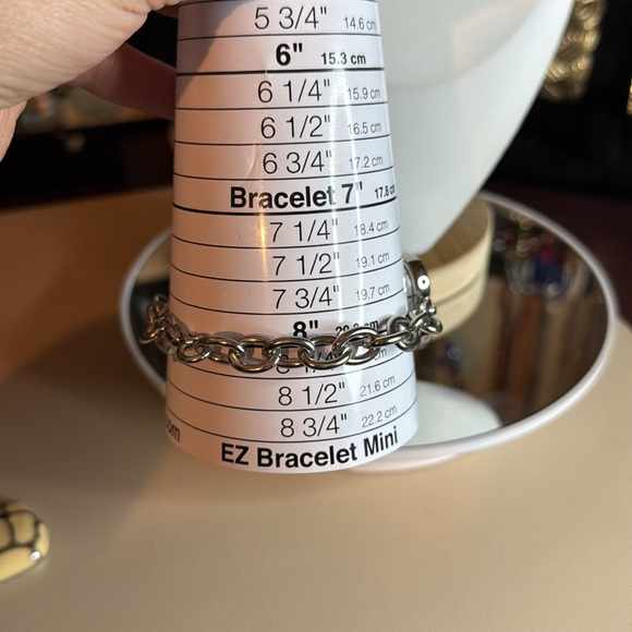 NFL Patriots heart series stainless steel bracelet watch - Picture 3 of 3